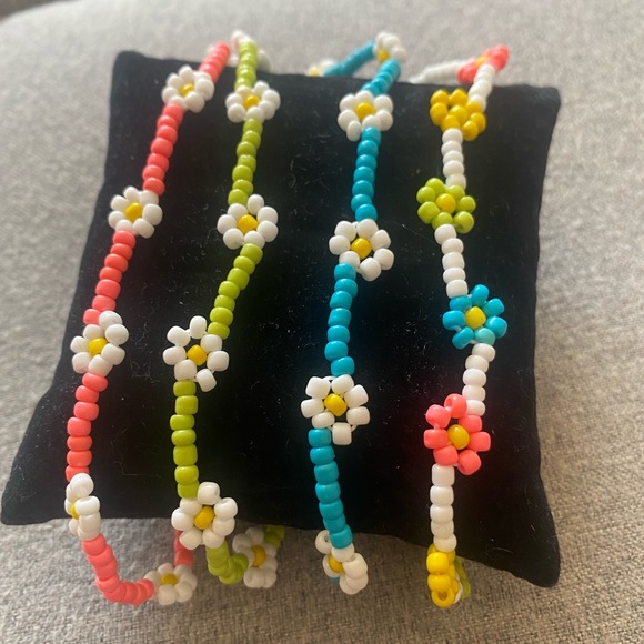 Colorful Neon Daisy Anklet - Picture 4 of 4